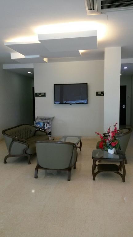 The Corum View Hotel Bayan Lepas Extérieur photo