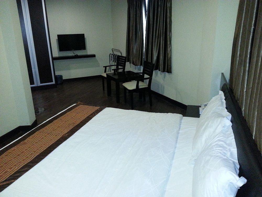 The Corum View Hotel Bayan Lepas Extérieur photo